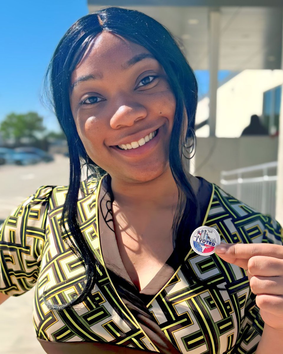 Every sticker tells a story — what’s yours? 🗳️
If you’ve voted, show us your sticker and tag us to be featured.
Use #DallasCountyVotes and inspire others to make their voice heard!
#ElectionDay #IVoted