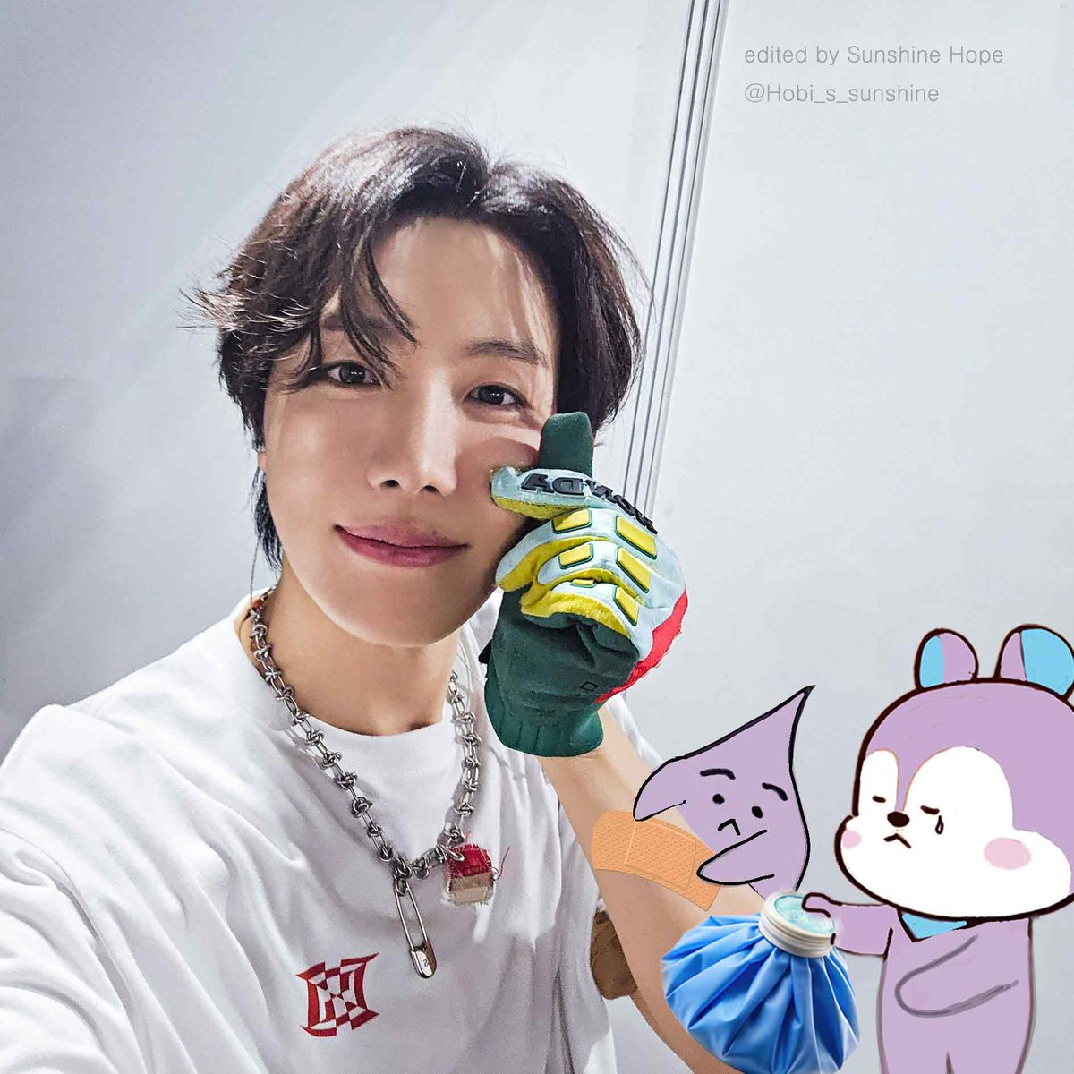 솔로 투어 중인 아티스트가 존중받는 환경을 위해, 회사의 책임 있는 태도를 요청드립니다. 
또한 팬분들께 부탁드립니다. 
☝️콘서트에 초대한 아티스트를 위한 응원을 해주세요! 
☝️아티스트를 강하게 잡는 등의 행동은 삼가해주세요!
<a href="/BIGHIT_MUSIC/">BIGHIT MUSIC</a>
<a href="/HYBEOFFICIALtwt/">HYBE OFFICIAL</a>