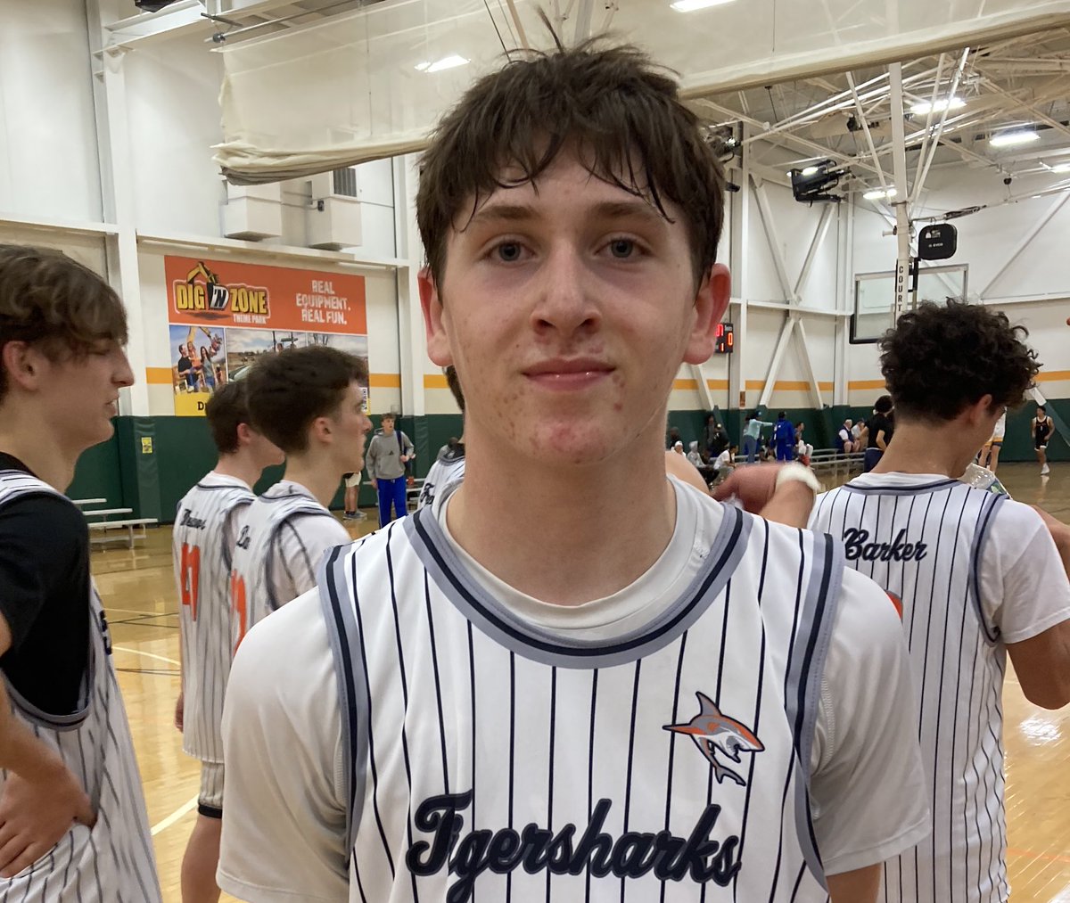 Shun Williams (@ontheradarhoops) on Twitter photo OTR Rocky Top Invitational
‘28 Gavin Malone with another 20p game this weekend. This time with five 3s in the win.
He’s emerging as a top prospect this weekend in the 15U division with the Tigersharks.
📌 <a href="/gavin_malo38834/">Gavin Malone</a> OTR Rocky Top Invitational
‘28 Gavin Malone with another 20p game this weekend. This time with five 3s in the win.
He’s emerging as a top prospect this weekend in the 15U division with the Tigersharks.
📌 <a href="/gavin_malo38834/">Gavin Malone</a>