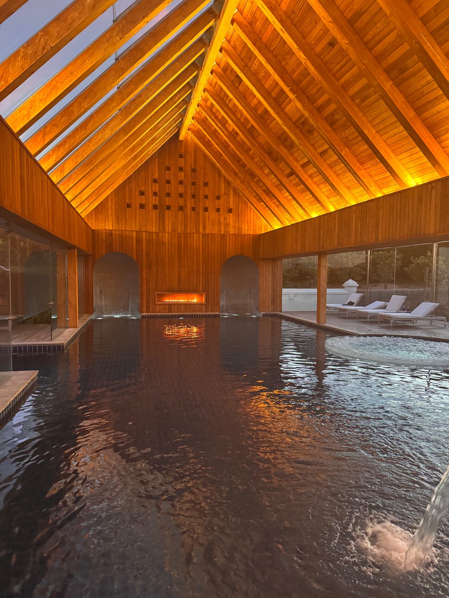 zeenat_parker1's tweet image. An amazing afternoon of rest and relaxation #spavibes