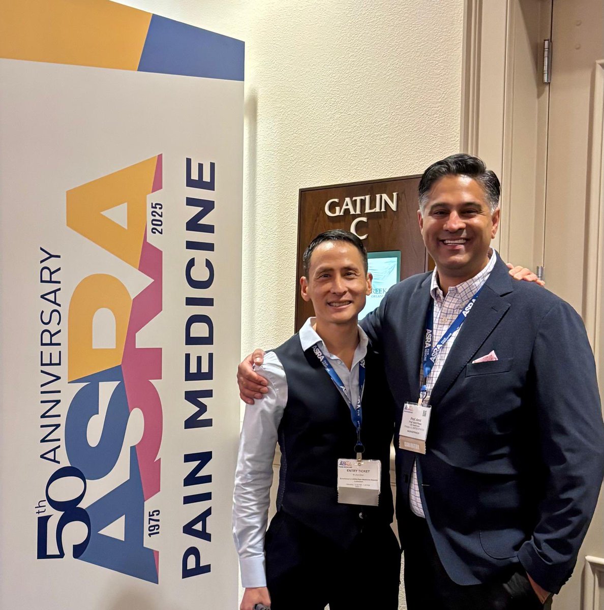 Dr Amit Pawa💉🎙️ (@amit_pawa) on Twitter photo Flying visit to the #ASRASpring25 #ASRA50 <a href="/ASRA_Society/">ASRA Pain Medicine</a> venue to say Hi & Bye!
Got to catch up with a few friends before leaving!!
<a href="/NarouzeMD/">Samer Narouze,MD,PhD,MMM</a> <a href="/KiJinnChin/">Ki Jinn Chin</a> & his fellows including <a href="/Brewpivacaine/">Dr Jo Tan</a>
See you all soon!
#BILIH #BlockItLikeItsHot <a href="/BlockIt_Hot_Pod/">Block It Like It’s Hot Podcast</a> Flying visit to the #ASRASpring25 #ASRA50 <a href="/ASRA_Society/">ASRA Pain Medicine</a> venue to say Hi & Bye!
Got to catch up with a few friends before leaving!!
<a href="/NarouzeMD/">Samer Narouze,MD,PhD,MMM</a> <a href="/KiJinnChin/">Ki Jinn Chin</a> & his fellows including <a href="/Brewpivacaine/">Dr Jo Tan</a>
See you all soon!
#BILIH #BlockItLikeItsHot <a href="/BlockIt_Hot_Pod/">Block It Like It’s Hot Podcast</a>