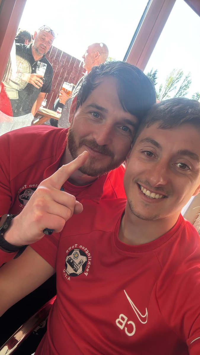PockTownAFC's tweet photo. It's finished 2-0 to @HumberPremier league side Pock after a composed controlled second half performance saw them lift the cup in it's 70th year
Well done to Joe, Mark &amp; the lads for winning it at the first time of asking
#APAW
#ptafc
⚽🏆⚽
🔴⚫🔴⚫ https://t.co/PrmM6tnXcm