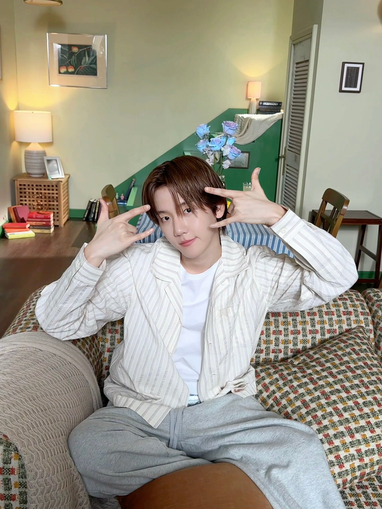 GqCfQCcbgAAFKwa.jpg:orig