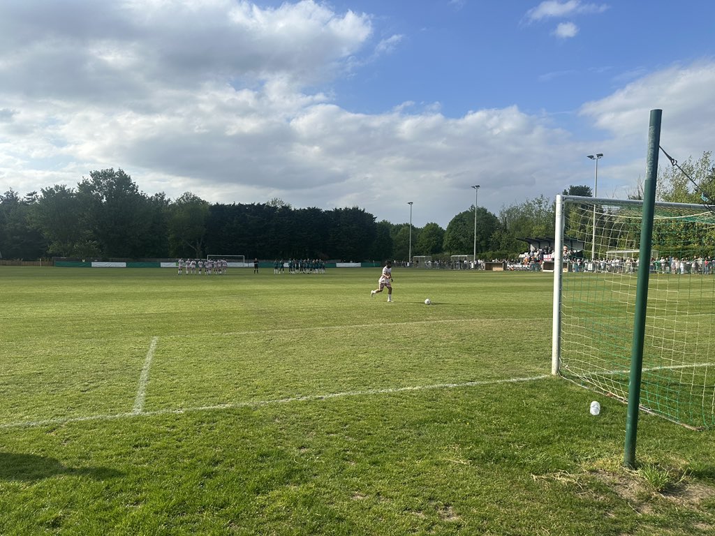 SE Dons the better side over 90 minutes but beaten on pens. Soul Towed Hamlets set for a trip to Hythe next season. Mental.