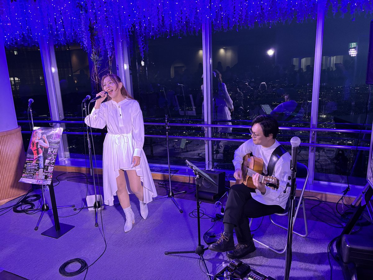 sarakuracable's tweet image. 2025.5.3.sat
皿倉山GWスペシャルライブ
ViViさんと奥田英理さんのDUOでした☺️
いろいろなジャンル盛りだくさんで楽しかったです☺️
ViViさん、6/22は北九州芸術劇場で、ソロコンサートを開催されます✨
#皿倉山ケーブルカー
#皿倉山GWスペシャルライブ
#ViVi
#奥田英理