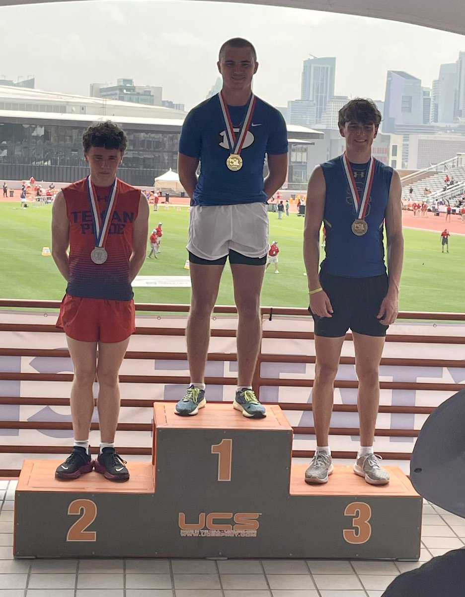 Coachbfaircloth's tweet photo. Congrats to our 4 Sulphur Springs athletes for their great showing at the @uiltexas State Track Meet!  State Champ, State Record, and 2 Bronze Medals.  It was a great day to be a Wildcat!  @SSISDWildcats @chadsmediaSS https://t.co/LIVFheK8l3