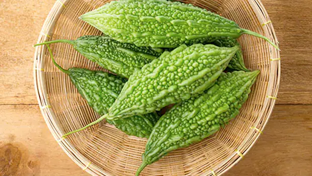 NDTVFood's tweet image. Kitchen Tips: 5 Easy Ways to Reduce the Bitterness of Karela
food.ndtv.com/how-to/kitchen…
#karela #kitchentips #bitterness