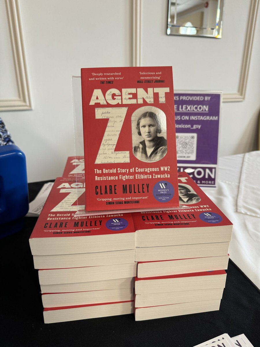 Guernsey Lit Fest (@guernseylitfest) on Twitter photo This afternoon at Les Cotils we are talking about spies and resistance with popular historian <a href="/claremulley/">clare mulley</a> 📚
Clare specialises in the experiences of women during WWII.
#GsyLitFest This afternoon at Les Cotils we are talking about spies and resistance with popular historian <a href="/claremulley/">clare mulley</a> 📚
Clare specialises in the experiences of women during WWII.
#GsyLitFest