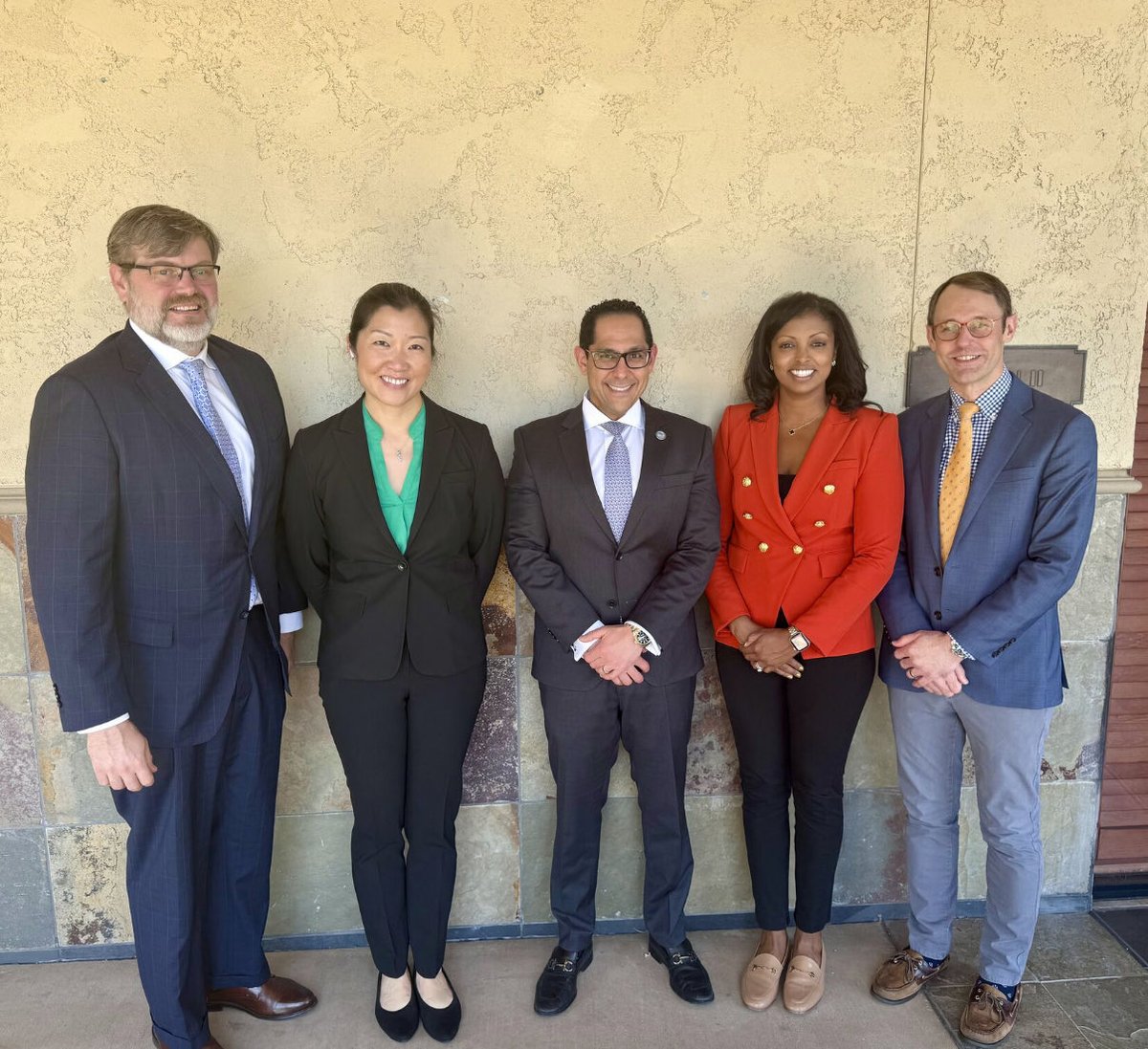 Antonia Chen (@drantoniachen) on Twitter photo This was the best <a href="/AAHKS/">AAHKS</a> Spring Meeting that I’ve attended. Thank you for the opportunity to speak and learn from awesome arthroplasty surgeons around the world, including Emily! <a href="/AAHKS_YAG/">AAHKS Young Arthroplasty Group</a> <a href="/womenAAHKS/">WomenInArthroplasty</a> <a href="/utswortho/">UTSW Orthopaedic Surgery</a> #AAHKSSpring2025 This was the best <a href="/AAHKS/">AAHKS</a> Spring Meeting that I’ve attended. Thank you for the opportunity to speak and learn from awesome arthroplasty surgeons around the world, including Emily! <a href="/AAHKS_YAG/">AAHKS Young Arthroplasty Group</a> <a href="/womenAAHKS/">WomenInArthroplasty</a> <a href="/utswortho/">UTSW Orthopaedic Surgery</a> #AAHKSSpring2025
