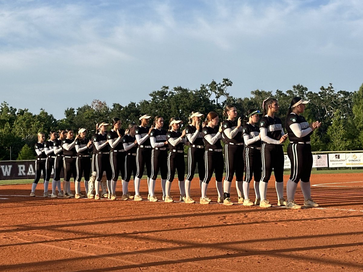 KiarraEvans_65's tweet photo. District 12 (Class 7A) 
Softball 🥎 Champs!!
I am so proud of this team. 
We are all in.. it’s all gas and no brakes till the end!! 

#highschoolsoftball #iamstronger #secondyearvarsity
#classof2027 #1team 
@NCSA_Softball @joycewellhoefer  @VHSLadyIndianSB
@SarasotaHeat18U @LineDsoftball @SoFlaFastpitch @NP_Recruiting @HartFastpitch @SoftballDown @UncommittedUsa @D1Softball @SUncommitted @SoftballRecruit @LegacyLegendsS1 @ExtraInningSB  @AcesSpotlight
@SnapMyAd @SBRRetweets @TopPreps @Coach_Alameda @FSU_Softball @TCam_FSUSB @UCF_Softball @CoachBallMalone @ShannonSaile