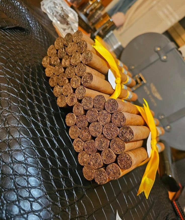 Available now: Cohiba Reserva Hermosos No. 4 – Box of 20
Price: $3,200
Ultra-rare and impeccably aged Cuban cigars for the true connoisseur. Limited quantity. DM to reserve yours.

#Cohiba #CubanCigars #CigarLovers #LuxuryLifestyle #CigarCollector #CigarDeals #CigarsOfInstagram