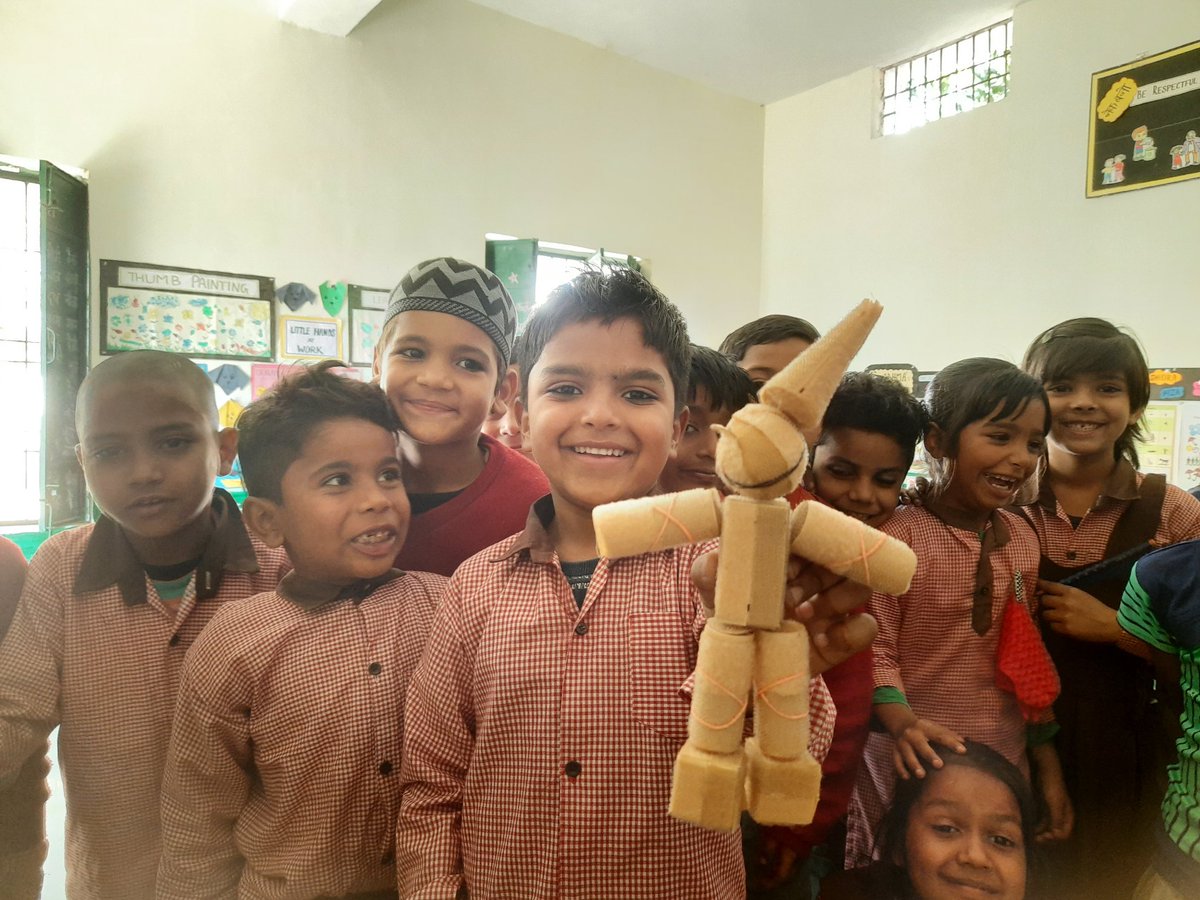 blyemps's tweet photo. Learning with fun
#BareillySchools
@basicshiksha_up @EduMinOfIndia
 @PRYkaMASTER
@shikshansamvad @nayiudaan123
@DSTF_2020 @EduleadersU 
@CdoBareilly 
@JagranNews @BlyHindustan
#Memories https://t.co/FIUQgNcbuP