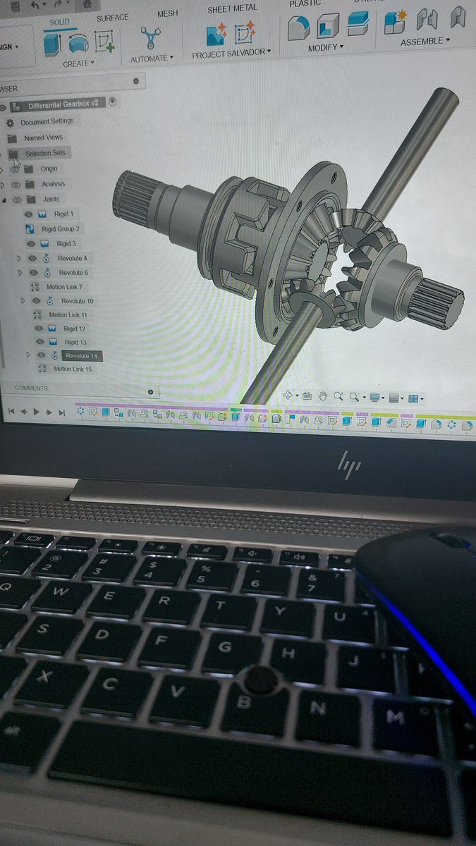 AtobateleV's tweet photo. From this messy desk to polished renders...
#BehindTheDesign #CADProcess https://t.co/FhbTplI7sk