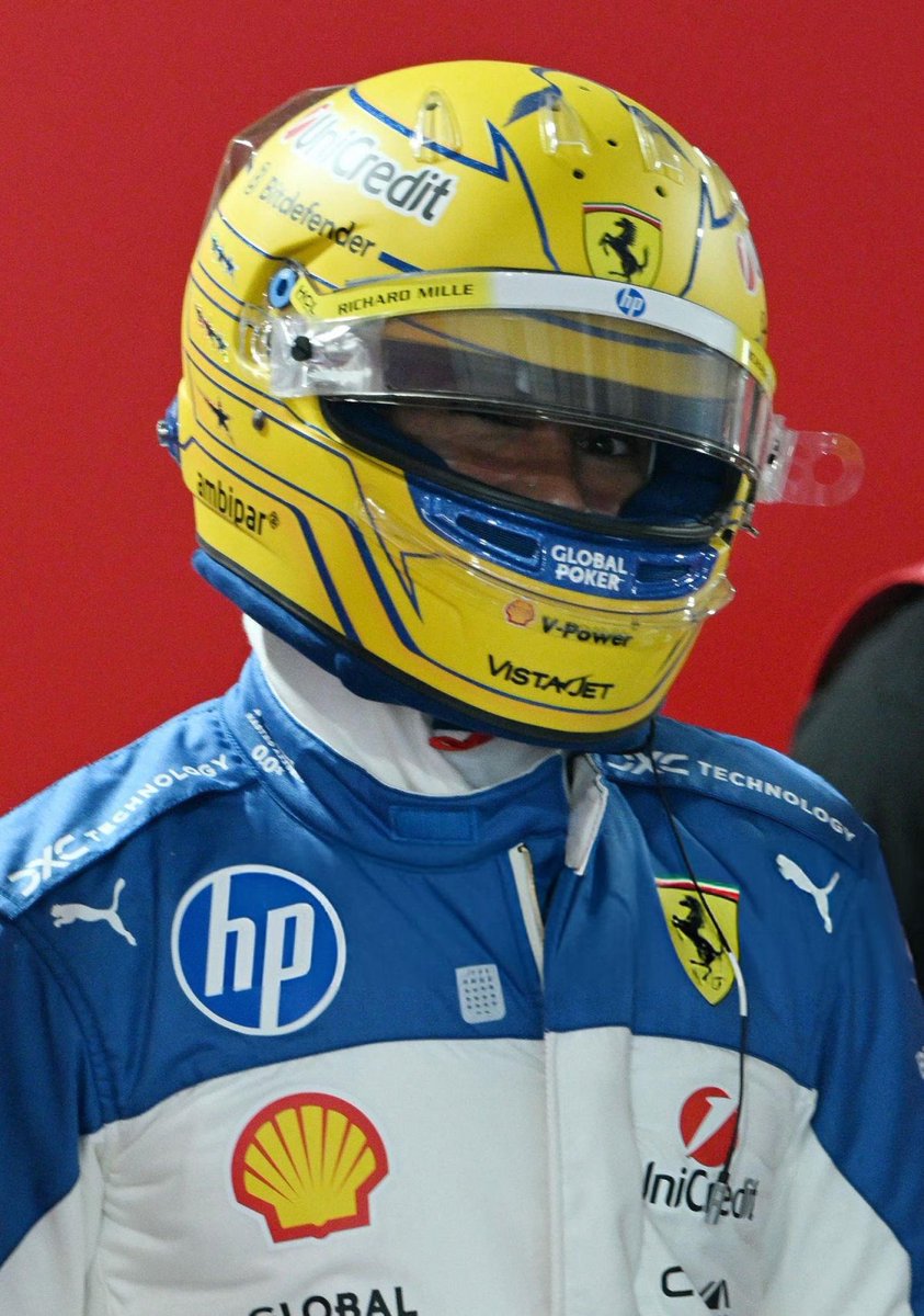 only one! lewis hamilton 🏎️🌟