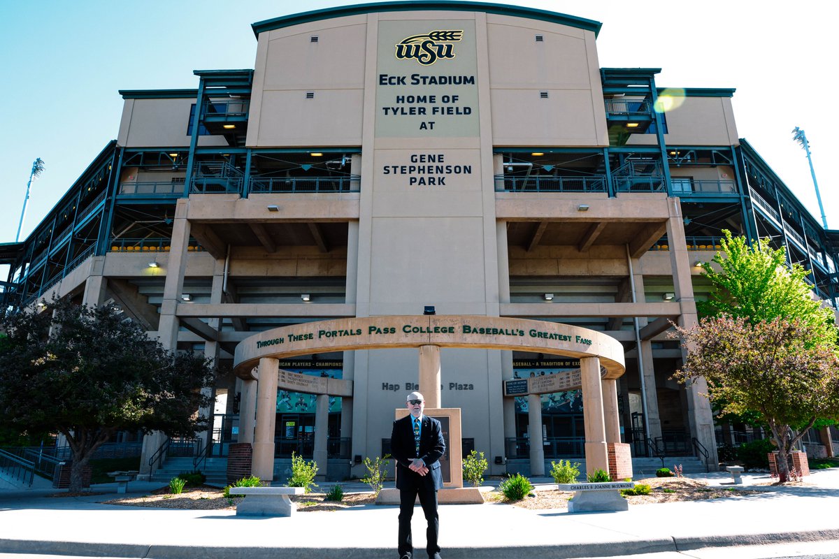 GoShockersBSB's tweet photo. 𝐎𝐟𝐟𝐢𝐜𝐢𝐚𝐥.

#FearTheWheat 🌾 https://t.co/Alav7TxQ0u