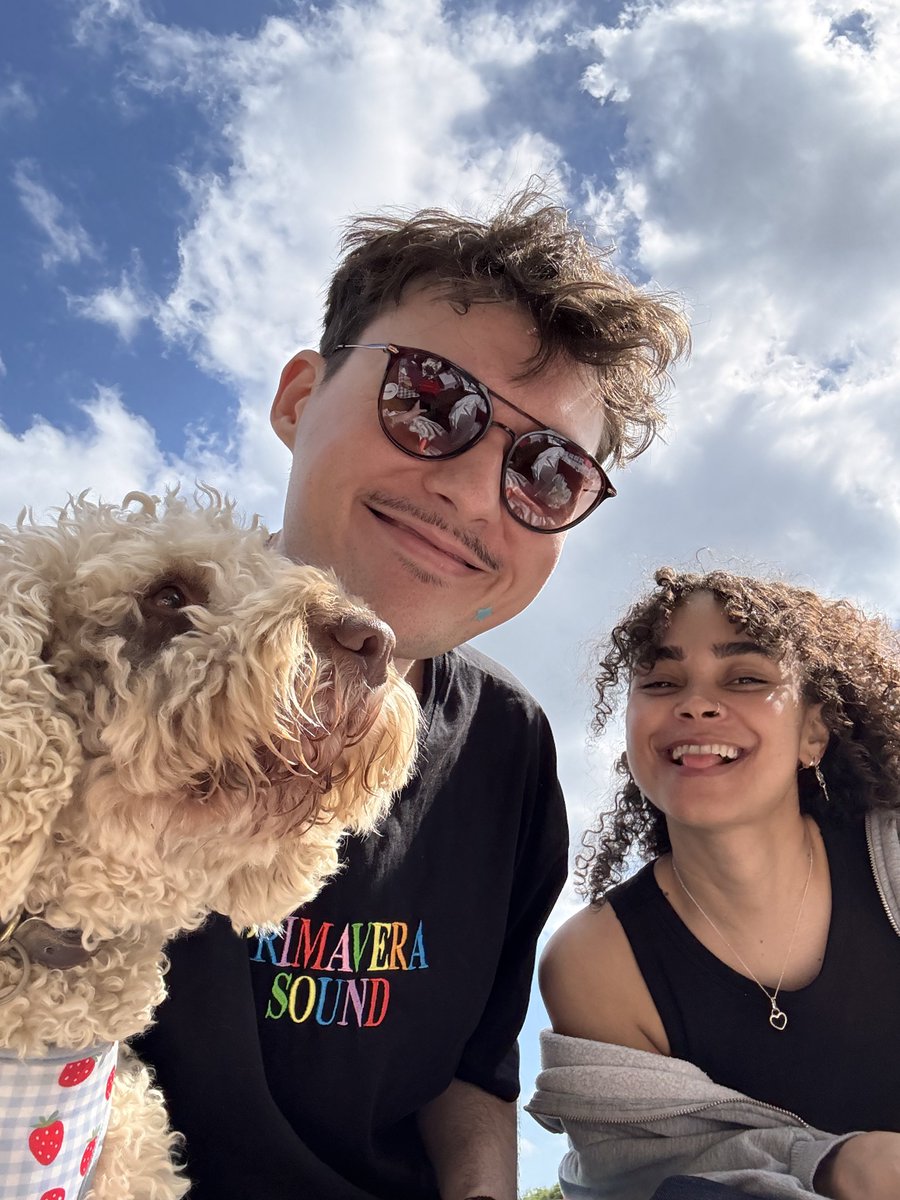 oh this angels in the park picnic is eating downnnn <a href="/CourtlynVEVO/">courtlyn</a>