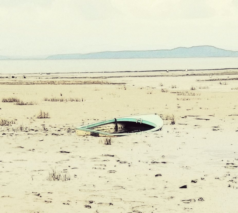 Gameguy69's tweet image. Views along Morecambe promenade (April '25). #Morecambe #lancashire #coast #beach #BOATS