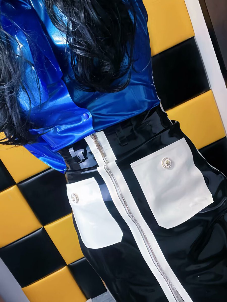 随意随性

Latex shirts and skirts <a href="/liyaroom/">Llya Latex莉雅乳胶</a>