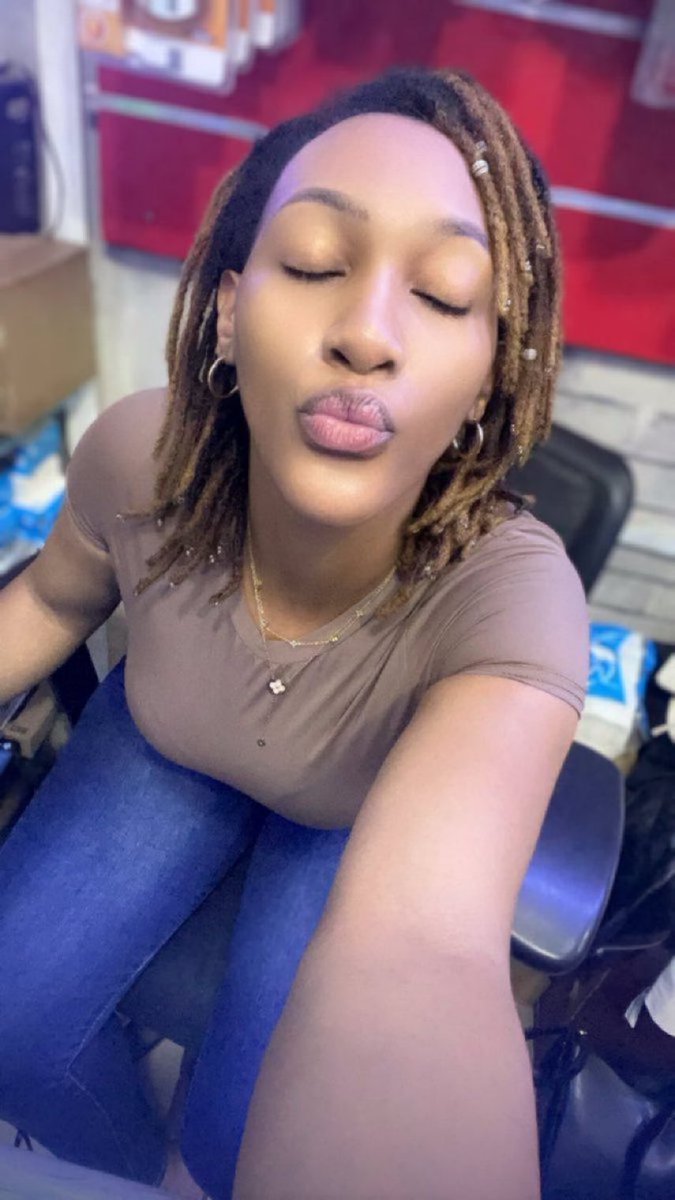 Good evening single men 😊♥️