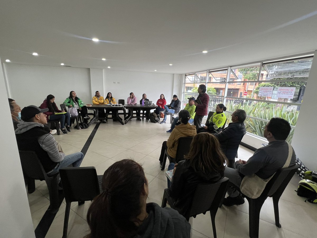 Camilo Jiménez Vera (@camilobone) on Twitter photo Gracias al edil <a href="/sergiocaceresro/">Sergio Cáceres</a> por su liderazgo así como a <a href="/PoliciaBogota/">Policía Metropolitana de Bogotá</a> <a href="/alcaldiausaquen/">Alcaldía de Usaquén</a> <a href="/SectorMovilidad/">Movilidad Bogotá</a> <a href="/Uaesp/">Uaesp</a> <a href="/integracionbta/">Secretaría Distrital de Integración Social</a> por su apoyo y acción con las problemáticas del sector Contador. Gracias al edil <a href="/sergiocaceresro/">Sergio Cáceres</a> por su liderazgo así como a <a href="/PoliciaBogota/">Policía Metropolitana de Bogotá</a> <a href="/alcaldiausaquen/">Alcaldía de Usaquén</a> <a href="/SectorMovilidad/">Movilidad Bogotá</a> <a href="/Uaesp/">Uaesp</a> <a href="/integracionbta/">Secretaría Distrital de Integración Social</a> por su apoyo y acción con las problemáticas del sector Contador.