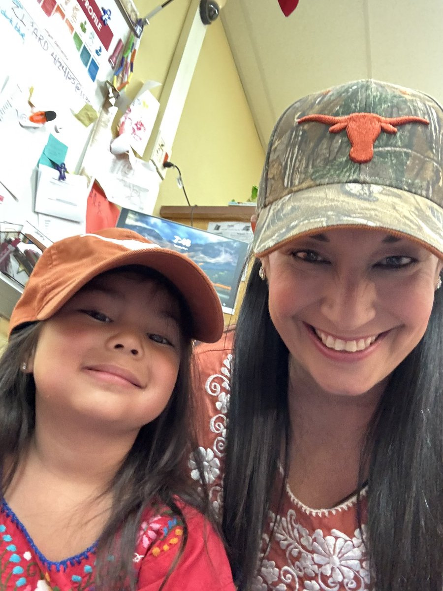 Jessica Weiland (@runhappy77) on Twitter photo H is for Hat Day! Hook’em Horns! 🧡 <a href="/NISD_ECE/">Northside ISD Early Childhood Education</a> <a href="/nisdkrueger/">Krueger Elementary</a> H is for Hat Day! Hook’em Horns! 🧡 <a href="/NISD_ECE/">Northside ISD Early Childhood Education</a> <a href="/nisdkrueger/">Krueger Elementary</a>