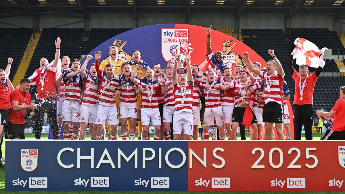 REPORT | Brilliant Rovers cruise to victory at Notts County to become champions

Read more ⬇️
doncasterroversfc.co.uk/news/2025/may/…

🔴 #drfc ⚪️