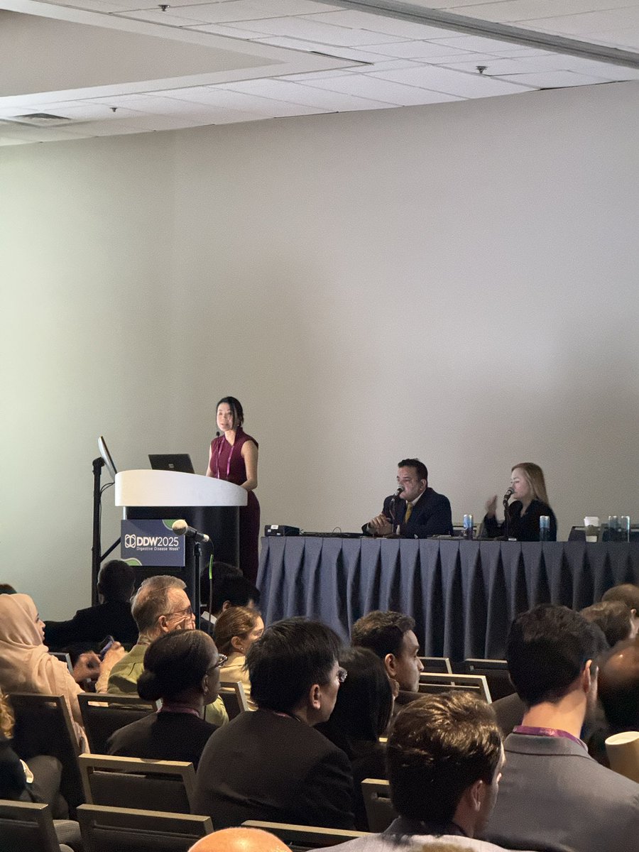 Hassam Ali, MD (@hassamalii) on Twitter photo Excellent session by <a href="/SighPichamol/">Pichamol Jirapinyo, MD, MPH</a> moderated by <a href="/shailsingh/">Shailendra Singh</a> ! #DDW2025 Excellent session by <a href="/SighPichamol/">Pichamol Jirapinyo, MD, MPH</a> moderated by <a href="/shailsingh/">Shailendra Singh</a> ! #DDW2025