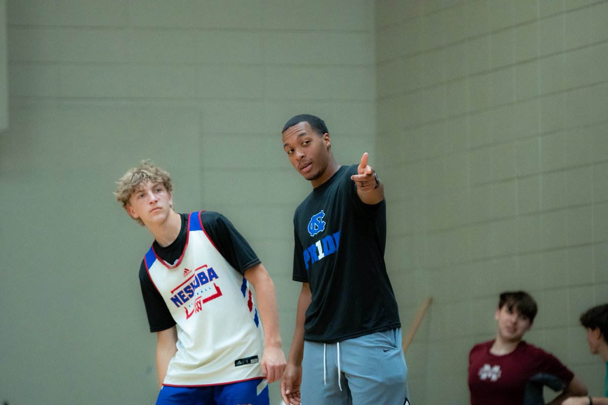 Coach Ceejaayy👑🏀 tweet media