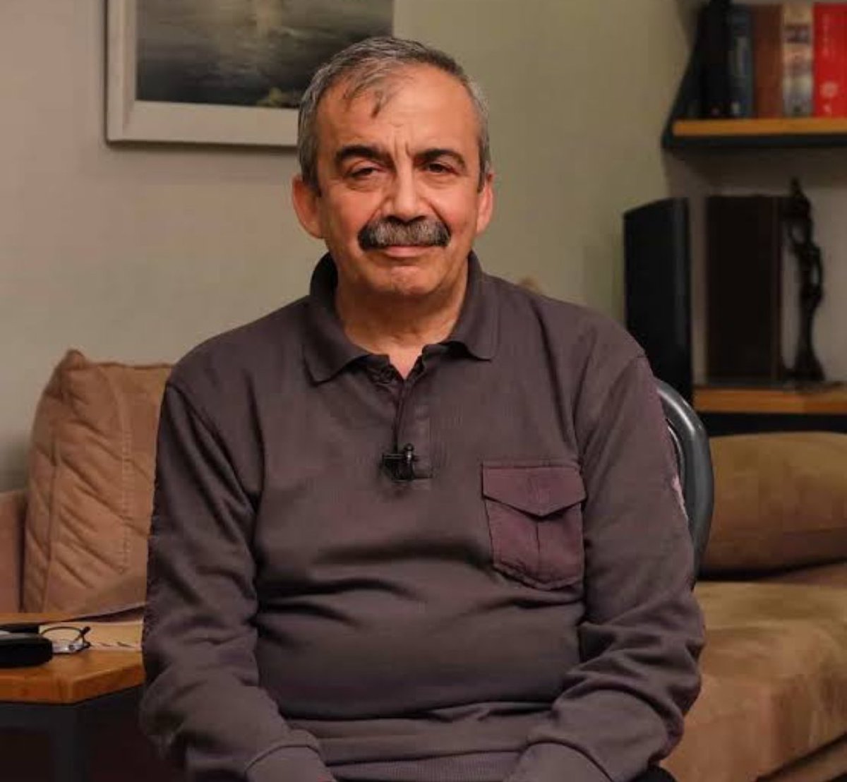 Hoşça kal güzel insan🥀
Mekanın cennet olsun 🤲🏻 #SırrıSüreyyaÖnder