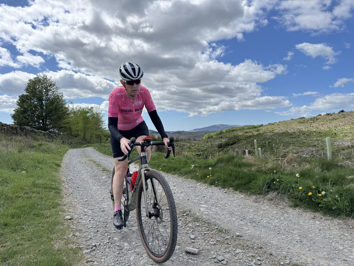 Shaun_Pearson's tweet image. Great day on the Gravel Bikes with Louise Murray Lake Windermere, Coniston Water &amp;amp; Grizdale Loop… 
@merlincycles @HoppersRollers 
🚴‍♂️🚴‍♀️☀️👍