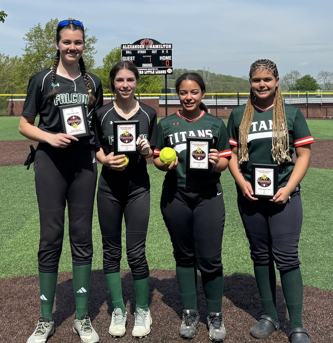 Hamilton Athletics (@redraiderad) on Twitter photo 2025 #ElmsfordClassic All Tournament team <a href="/GreenburghSport/">Woodlands Athletics</a> <a href="/EastRamapoCSD/">East Ramapo CSD</a> <a href="/CSEEAthletics/">CSEE Owls Athletics</a> <a href="/hamiltonhs/">AlexanderHamiltonHS</a> <a href="/coachpringle1/">Coach Pringle</a> <a href="/Amandafucci1/">Coach Fucci</a> <a href="/AHHSGBasketball/">Coach Hennep</a> 2025 #ElmsfordClassic All Tournament team <a href="/GreenburghSport/">Woodlands Athletics</a> <a href="/EastRamapoCSD/">East Ramapo CSD</a> <a href="/CSEEAthletics/">CSEE Owls Athletics</a> <a href="/hamiltonhs/">AlexanderHamiltonHS</a> <a href="/coachpringle1/">Coach Pringle</a> <a href="/Amandafucci1/">Coach Fucci</a> <a href="/AHHSGBasketball/">Coach Hennep</a>