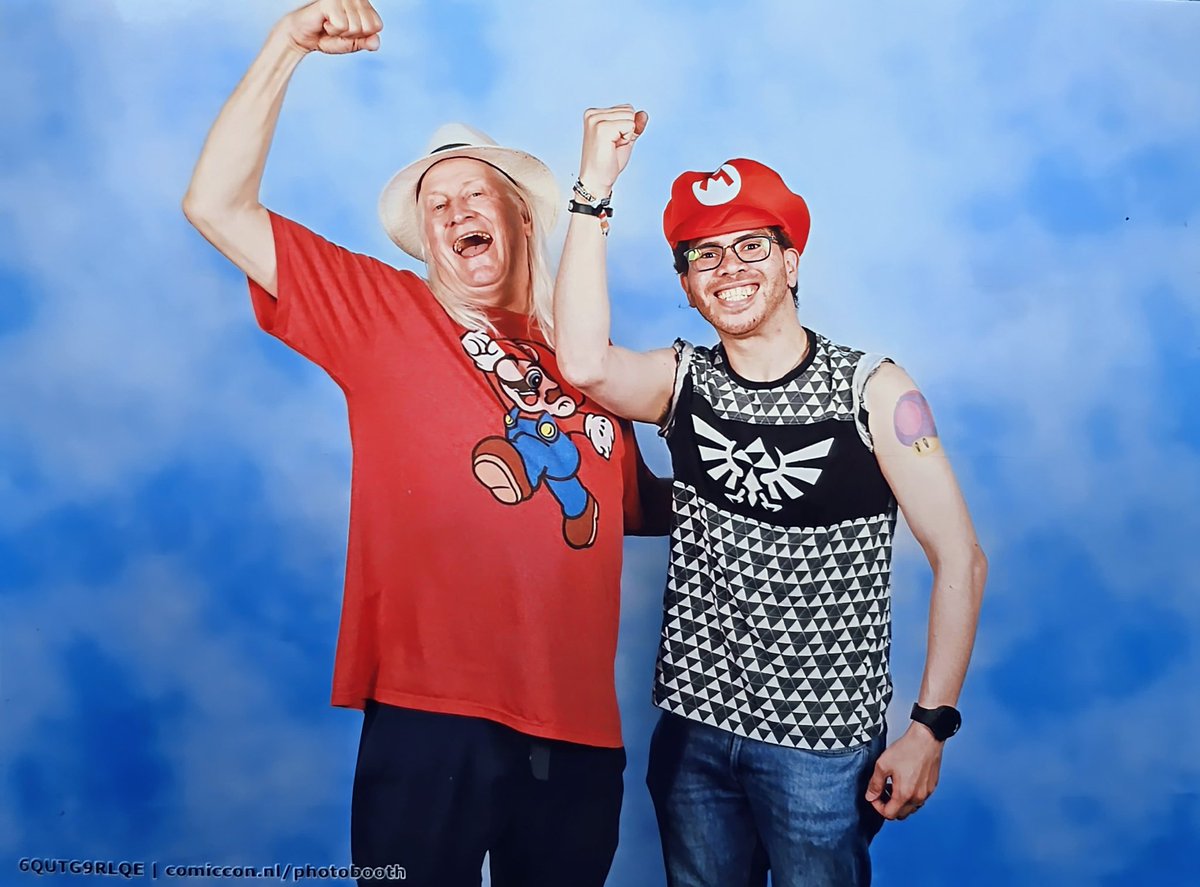 Gravitony_'s tweet photo. What an unforgettable moment with the great Charles Martinet! https://t.co/35yodBxu4V