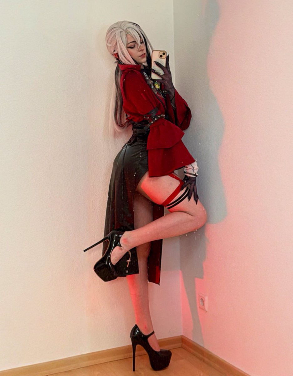 how tall do you think I am with these shoes?