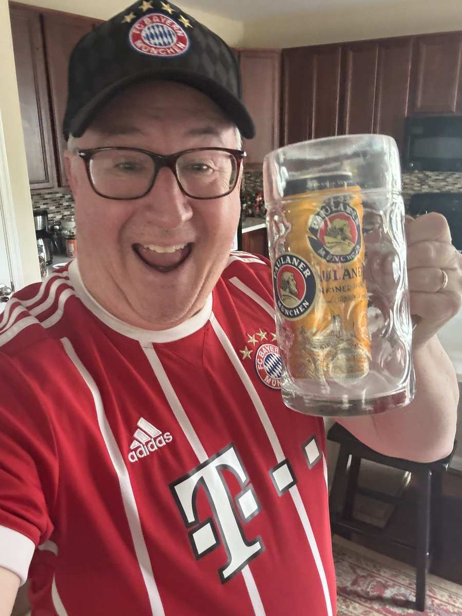 thedcregulator's tweet image. I'm sorry - @FCBayern won the @Bundesliga_DE today. Even if they lose their last two games and @bayer04_en wins all three of theirs, @bayer04_en would have to make up a 30 goal difference for the tiebreaker. Not happening, Johan. Congrats to FCB!!!! #miasanmia #sterndesudan