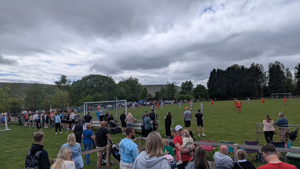 Over 400 through the gates this afternoon!

Congratulations to Glascoed on winning the Benevolent Cup! Clydach Wasps certainly played their part in a close cup final!

It's been a pleasure to host the Gwent Central league and their finals

Congratulations to the winners. 
#Blues
