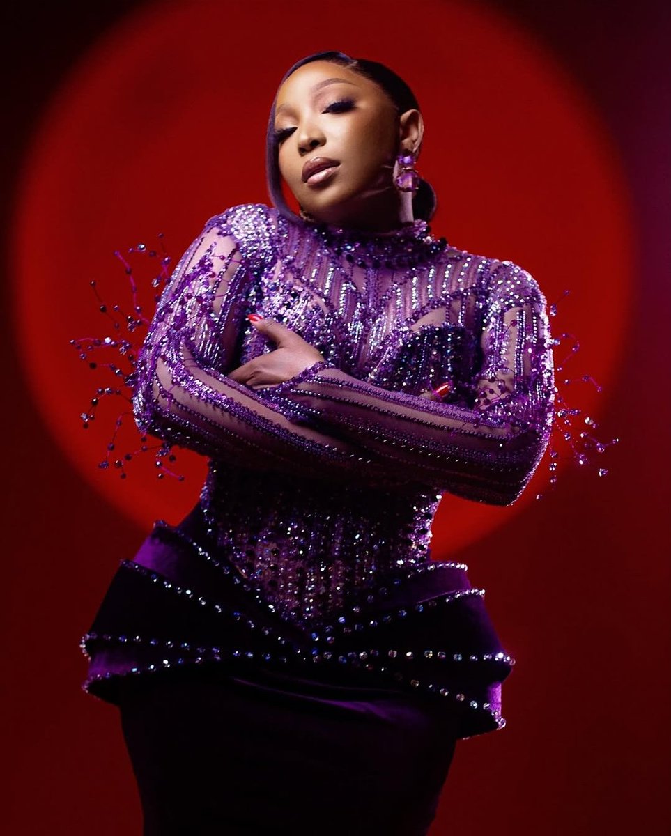 MNTASE99254009's tweet photo. 😍😍😍😍
#MetroFMMusicAwards2025 #lamiezholworthy #Rorisang #anelezondo #zolamhlongo #blackcarpet #fashion #MMA2025 #metrofmawards https://t.co/TLYW9Y8z46