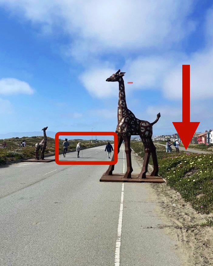 ImSpartacus18's tweet image. Call me crazy, but I’m pretty sure all three of these people could easily fit on the promenade that was specifically designed for them to walk on.