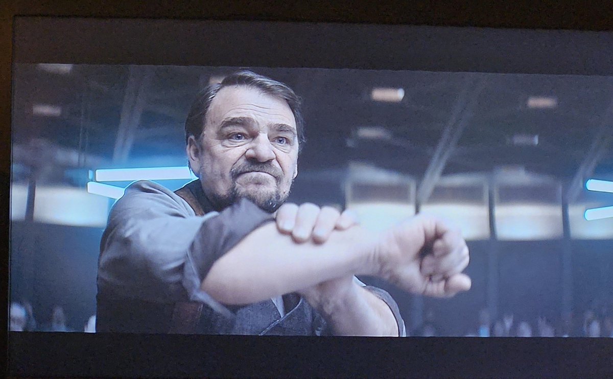 Higgy__Smalls's tweet image. Yasss, my man Gilou just showed up in &apos;Andor&apos;.