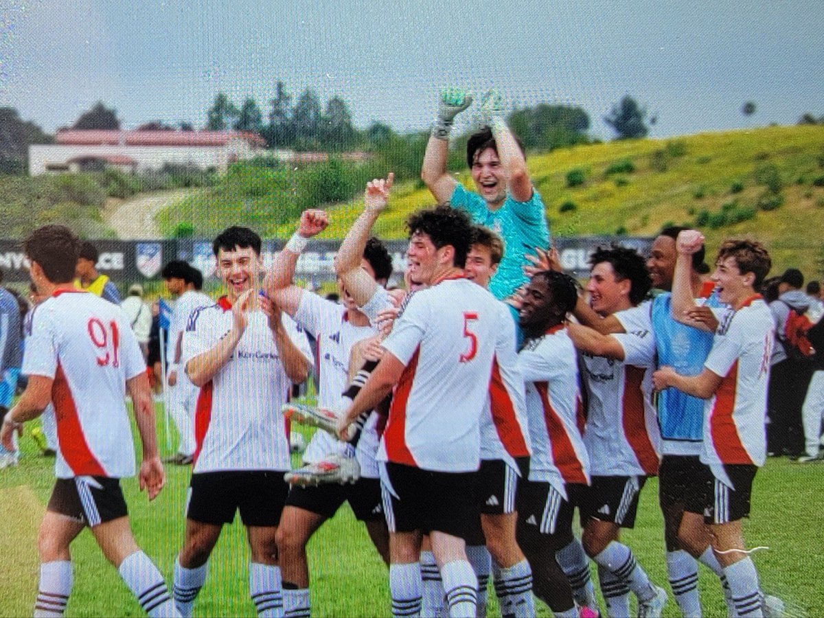 The Boys with the win today! 
#RepCentury <a href="/Century_Utd/">Century United</a>