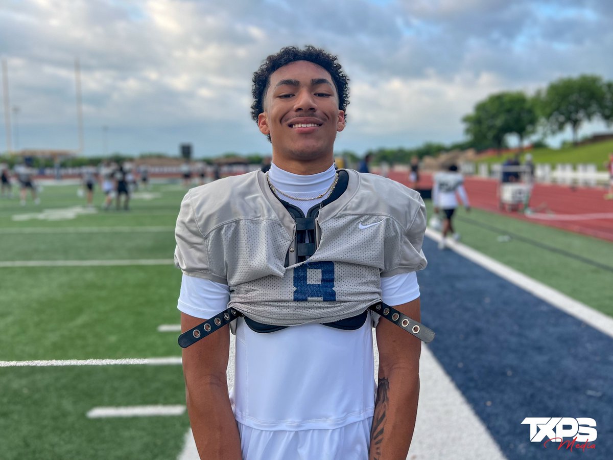 Texas Private School Media (@txpsmedia) on Twitter photo ‘27 ATH Gabe Starling is up next.
At 6’4 190, Starling has an elite ability to get vertical and corral the 50/50 ball.
He was impressive in the Saints’ spring practice, and will undoubtedly be a massive playmaker in the fall.
<a href="/gabestarling_14/">Gabriel Vazquez-Starling</a> | <a href="/PTFFootball/">All Saints' Football</a> ‘27 ATH Gabe Starling is up next.
At 6’4 190, Starling has an elite ability to get vertical and corral the 50/50 ball.
He was impressive in the Saints’ spring practice, and will undoubtedly be a massive playmaker in the fall.
<a href="/gabestarling_14/">Gabriel Vazquez-Starling</a> | <a href="/PTFFootball/">All Saints' Football</a>