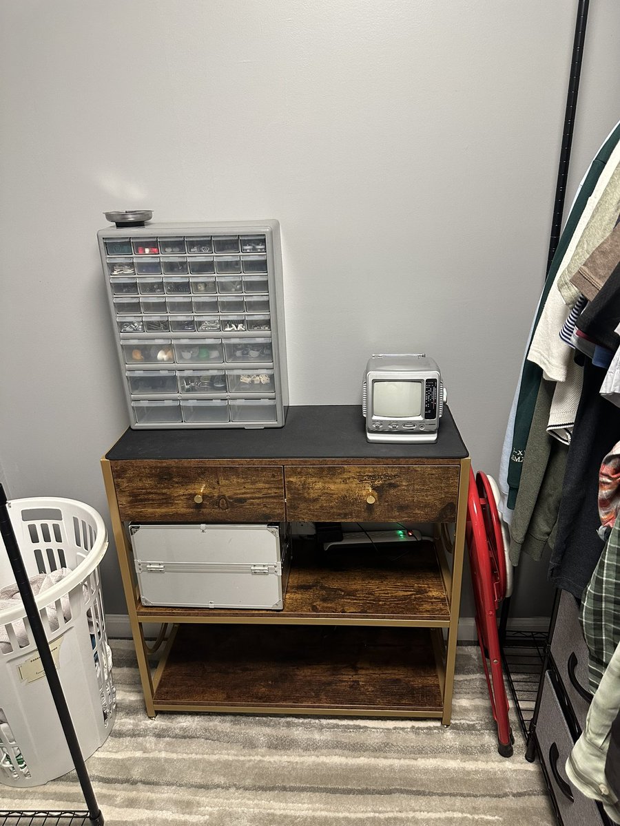 SourceSSB's tweet image. My darling @N0vesta helped me set up my future controller work station 🥹🥹🥹