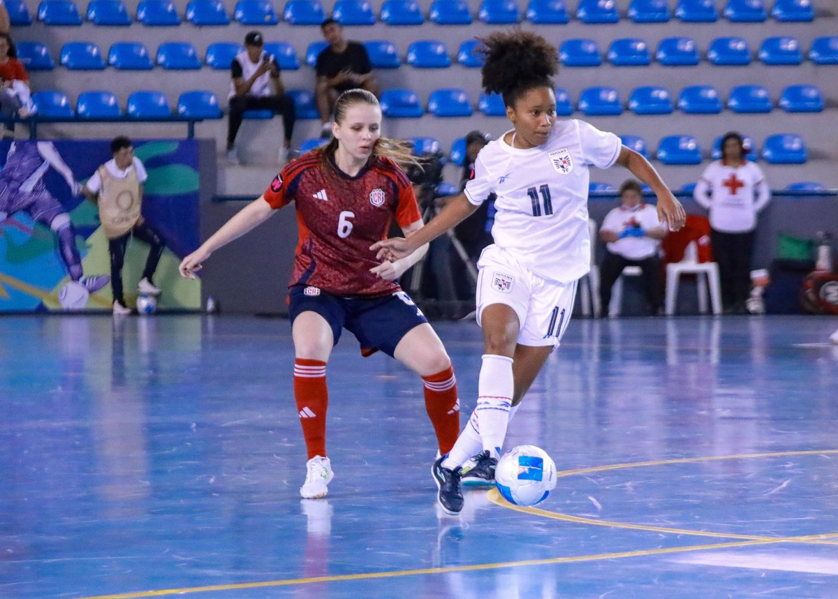 PANAMÁ, PAÍS MUNDIALISTA😍🇵🇦🔥

Con poca luces y reflectores, sin una liga profesional, ni el tiempo necesario para una mejor preparación pero con un OBJETIVO CLARO:

Ir a la Copa Mundial Femenina de Futsal de la FIFA Filipinas 2025🇵🇭🏆Y SE LOGRÓ✅

Felicidades a todo el grupo 👏