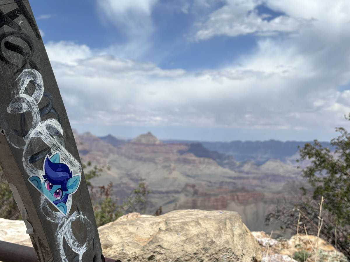<a href="/NightieTime/">Nightie ✈︎</a> at the Grand Canyon!!