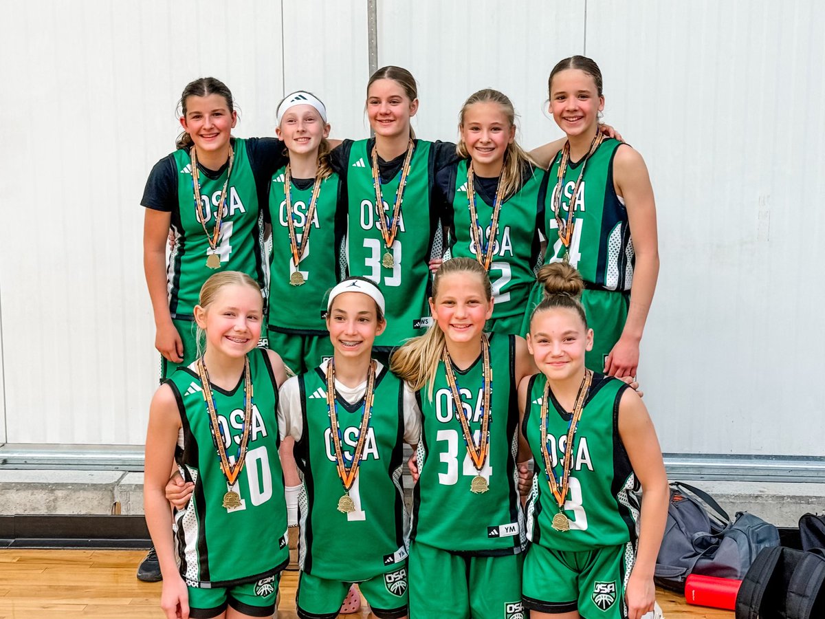 Congratulations to 6th Tynon on their Championship🏆 this weekend in the Supreme Spring Tune Up!‼️

34 made 3’s in 4 games in the first weekend of basketball for this group🔥