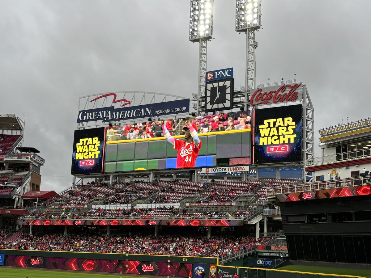 Reds 🤝 Star Wars night tonight
