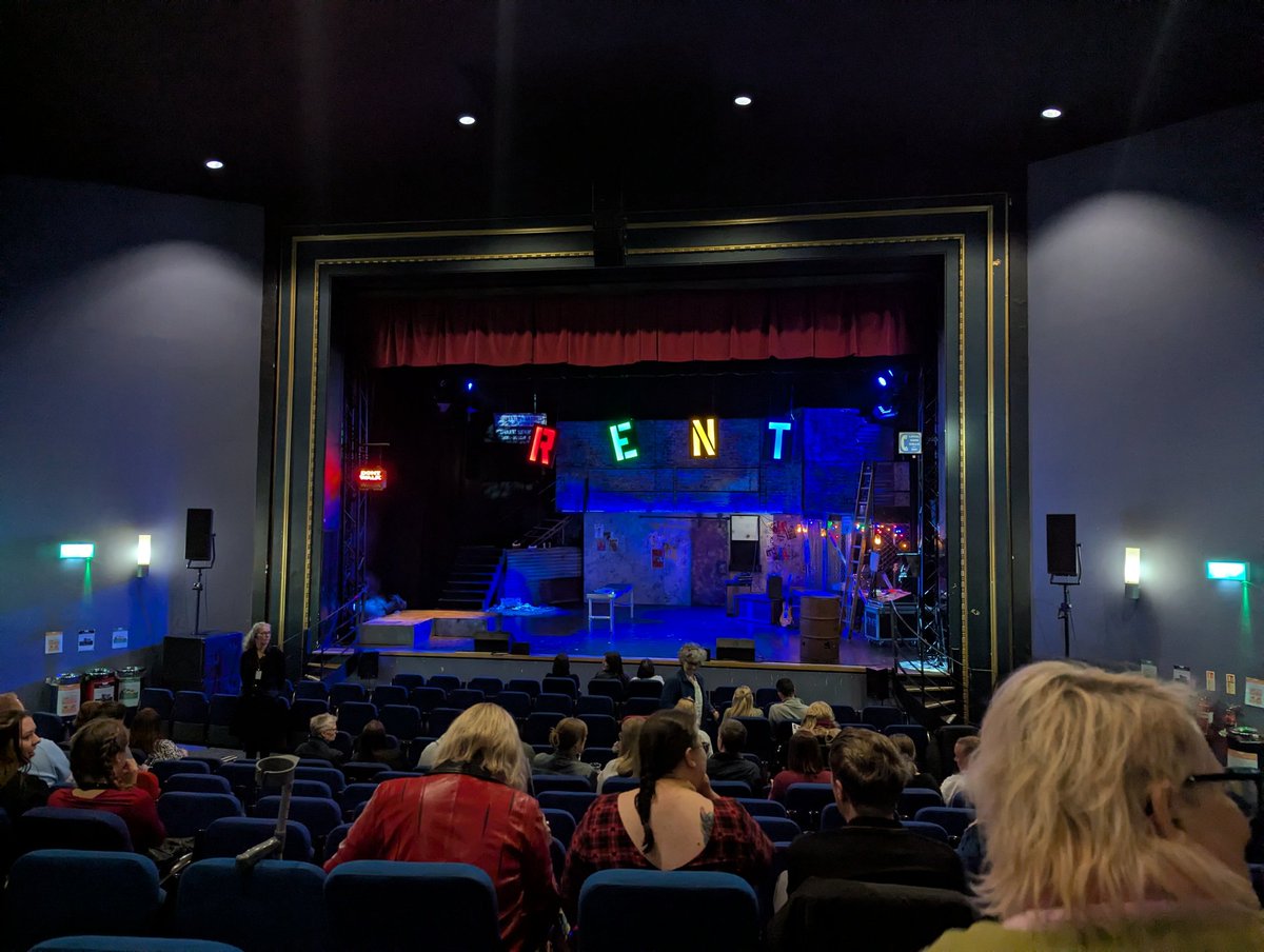 saw my brother in law absolutely own rent tonight, very proud of you <a href="/sixlxnds/">ryan // BLACK LIVES MATTER</a> 🫶