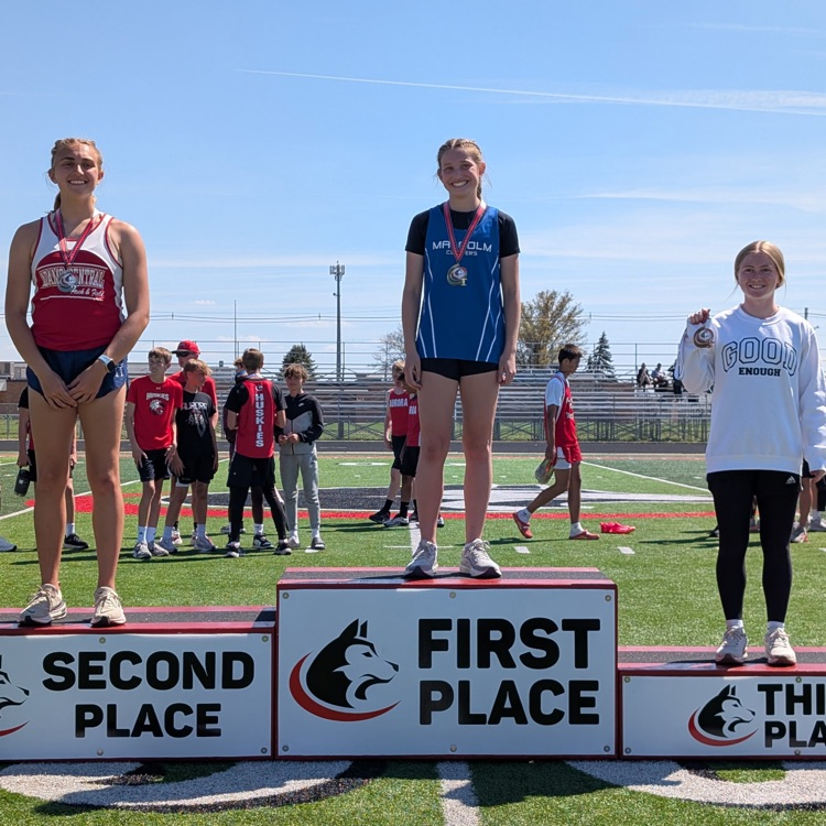 MalcolmSchools's tweet photo. Great job by the JH track kids in Aurora today at the tough A-Town Showdown! 

Blair - 1st in the 100m &amp; 200m
Ellie - 3rd inn800m
Will - 3rd in 800m https://t.co/p1y2jSN9HF