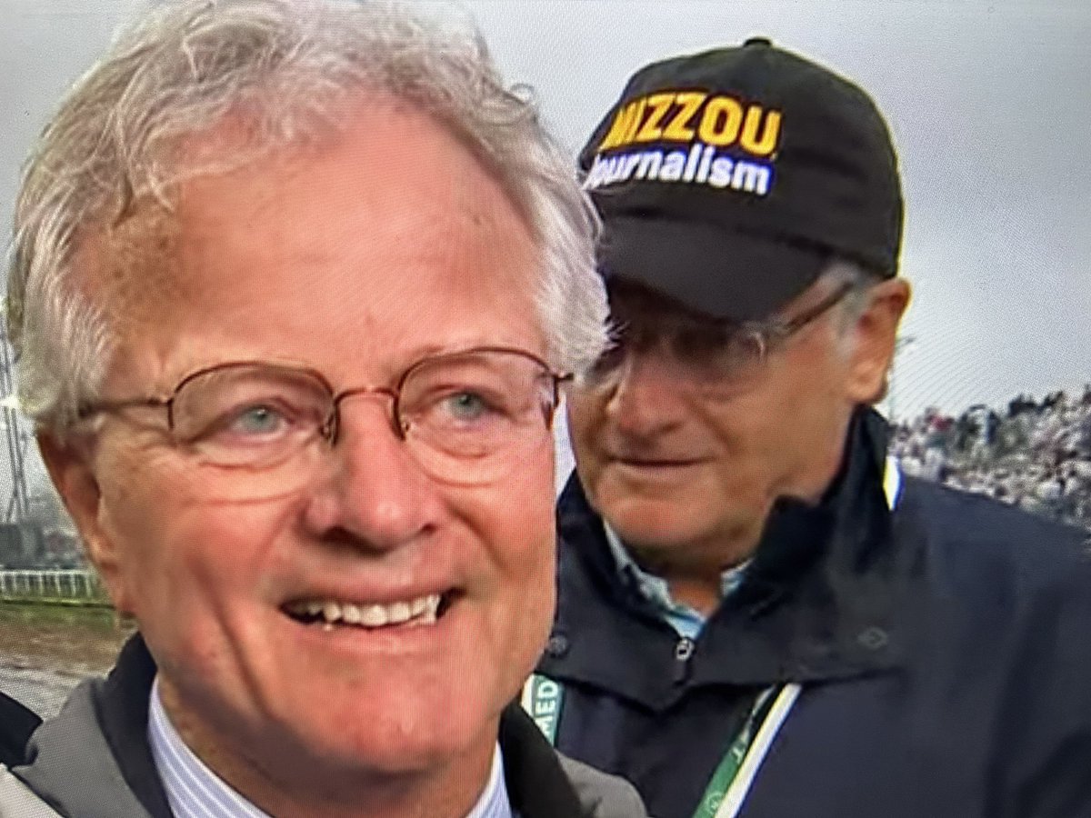 Hi <a href="/mujschool/">Mizzou Journalism</a> 

#KentuckyDerby