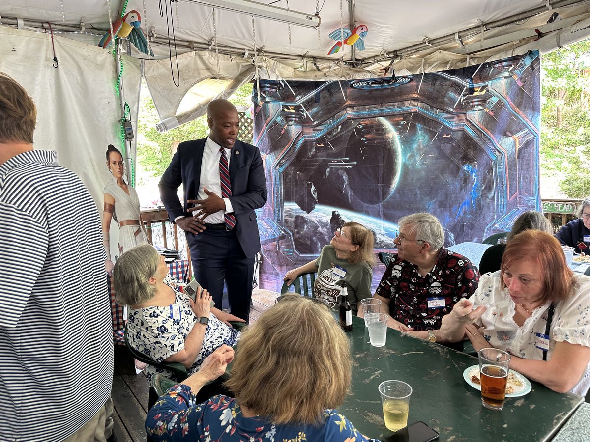Aaron Rouse (@aaronrouseva) on Twitter photo Had a blast with the <a href="/BraddockDems/">Braddock Democrats 🌊</a> today! Fighting for democracy, one star system at a time. May the Force be with you (and your ballot)! Had a blast with the <a href="/BraddockDems/">Braddock Democrats 🌊</a> today! Fighting for democracy, one star system at a time. May the Force be with you (and your ballot)!