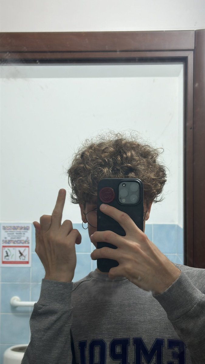 mi sono rotto il cazzo di lavorare onestamente